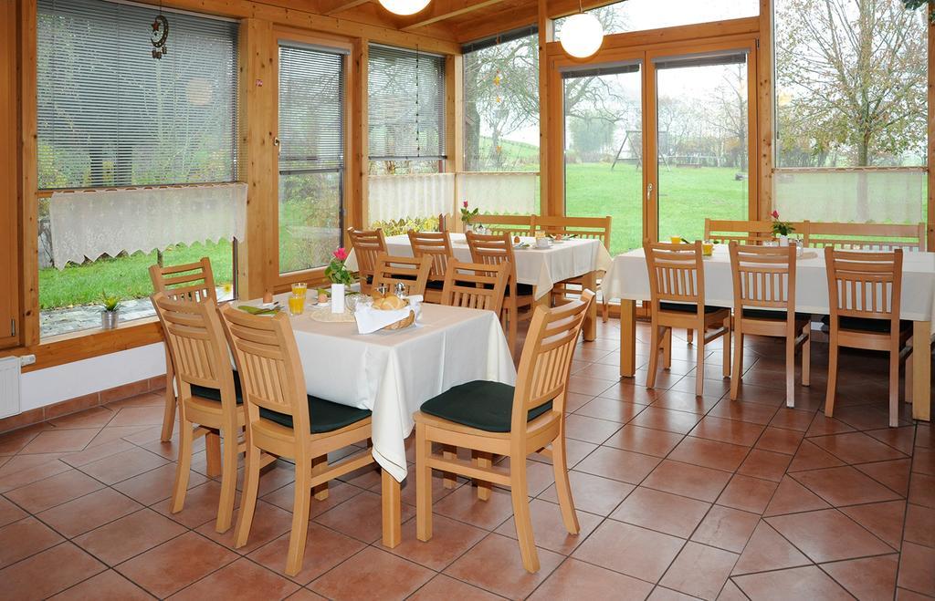 Sonnenblumenhof Guest House Muehlheim Bagian luar foto